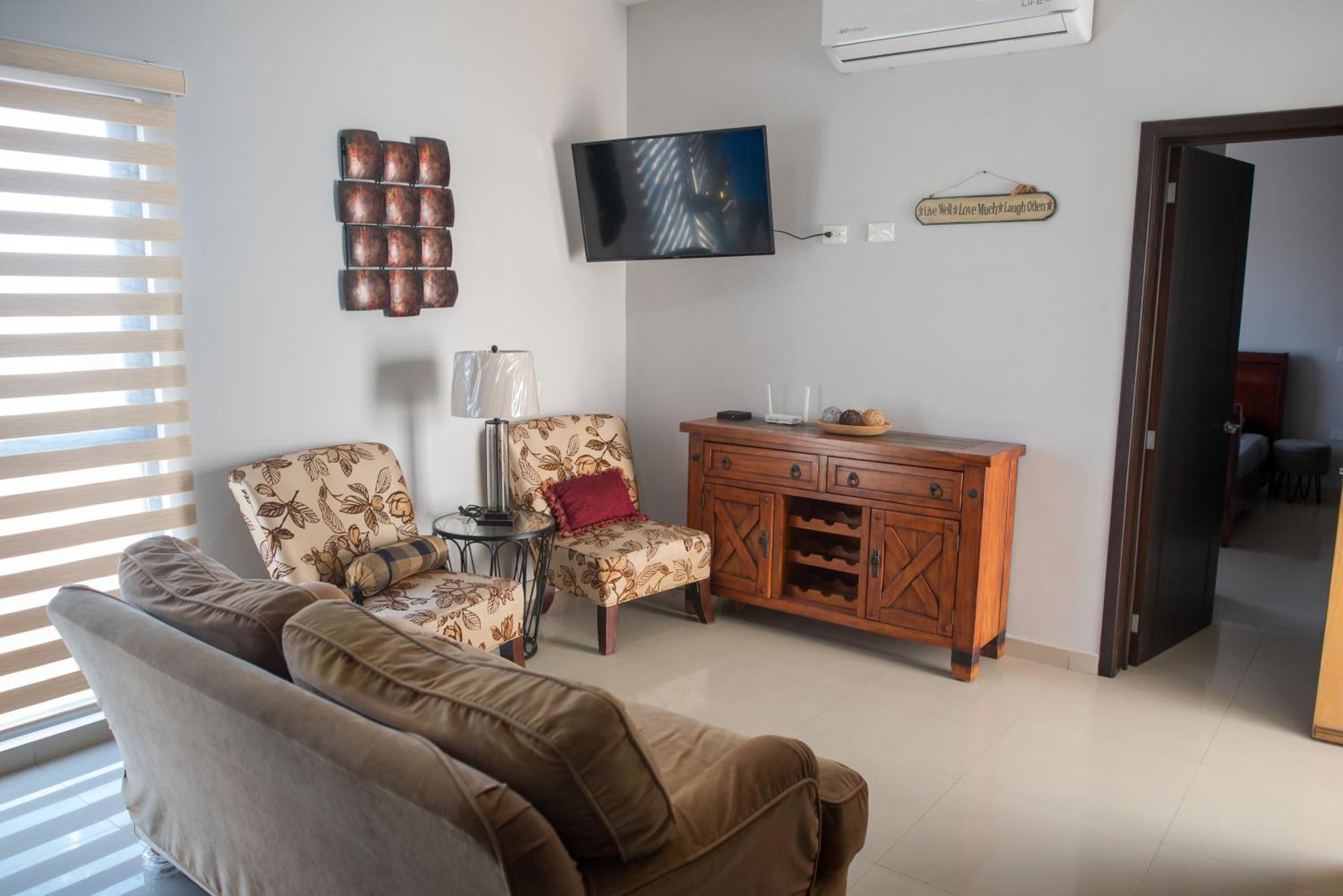 2Br/2Ba Condo 1 Block To Ocean! - Unit #5 Mazatlán Eksteriør bilde